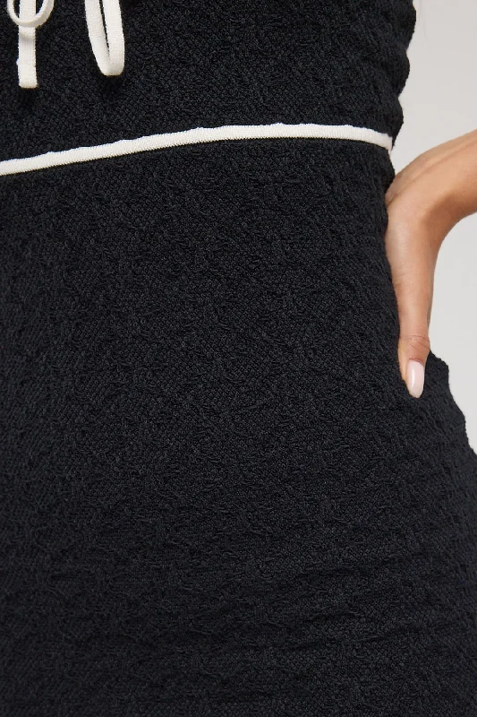 Luck & Trouble Ravi Contrast Textured Knit Dress Black / White