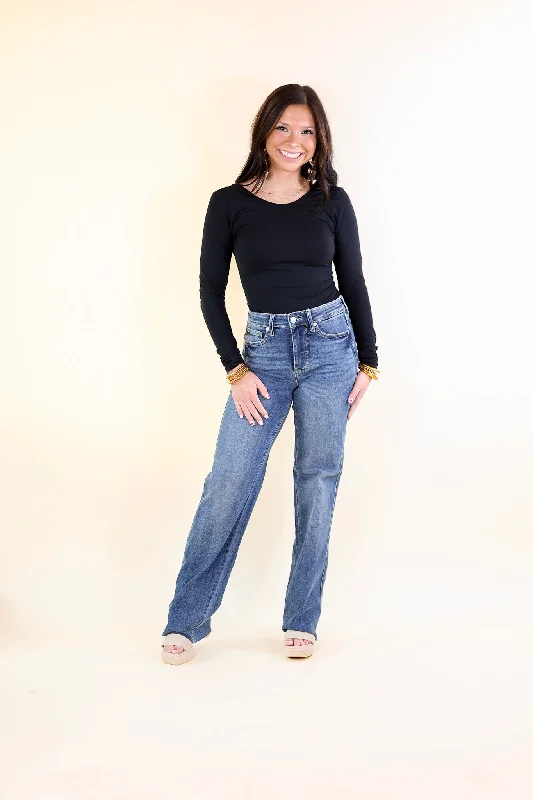 Judy Blue | Classic Confidence Tummy Control Vintage Straight Leg Jean in Medium Wash