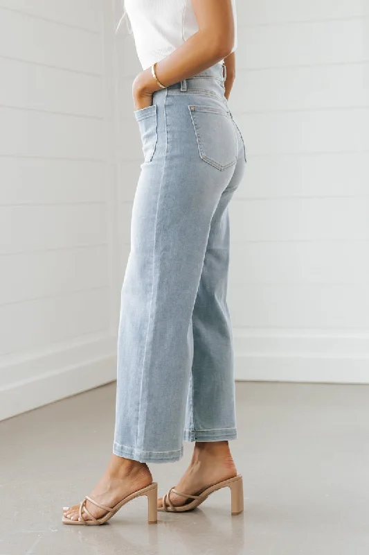 Light Wash Wide Leg Crop Jeans