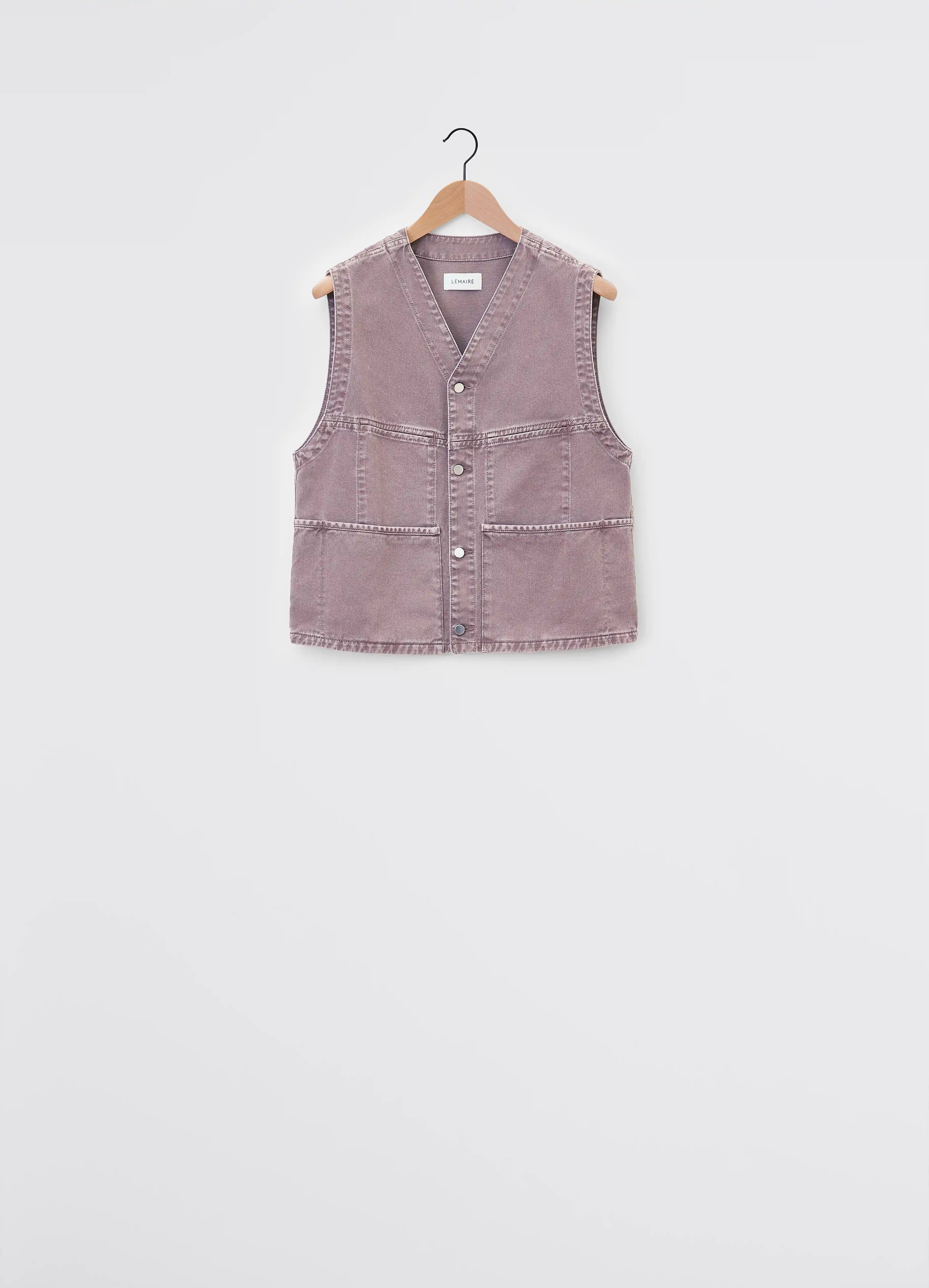 SLEEVELESS GILET