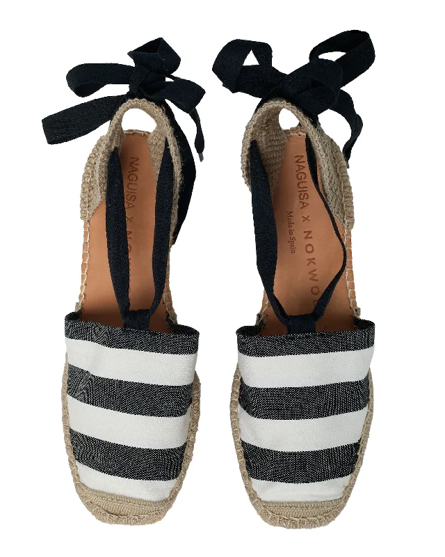 Berta Canvas Black Stripes