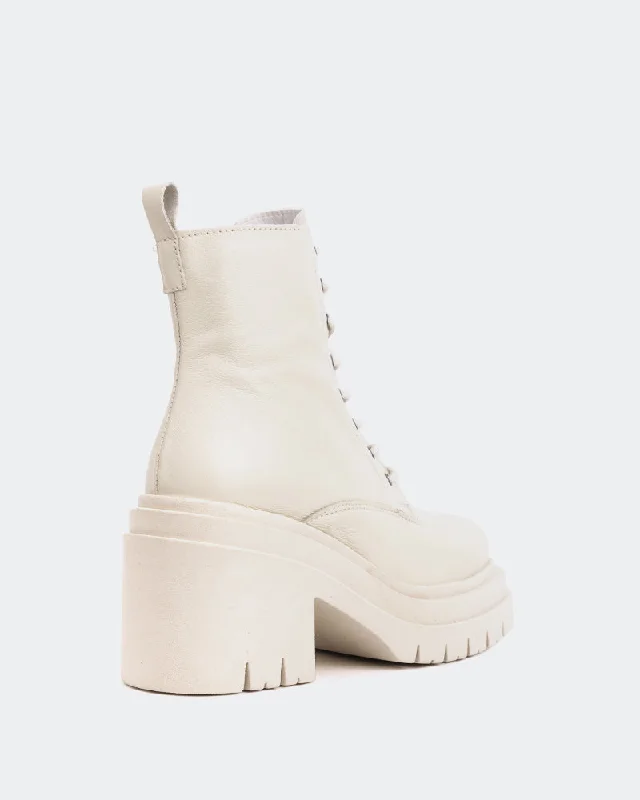 Cornwall Off White Leather