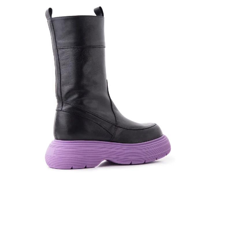 Tineo Black Leather/Purple Sole