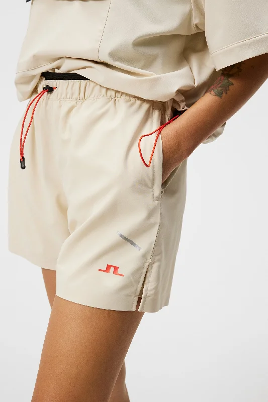 Novia Pro Pack Shorts / Almond Milk