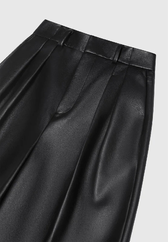 Vegan Leather Tailored City Shorts - Black