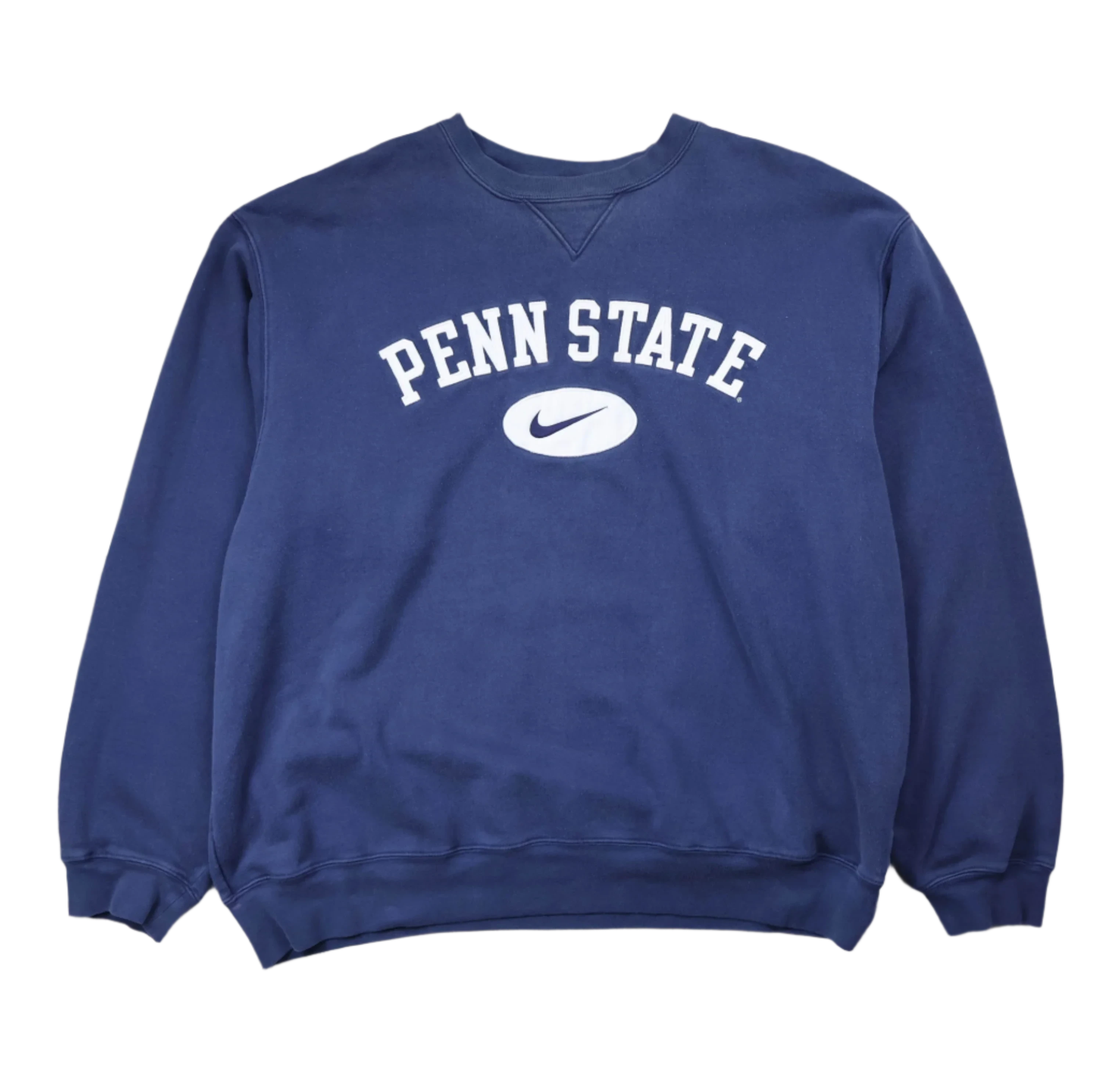 Discover new arrivals in clothing – Affordable styles for every occasion.  Nike Sweatshirt (XL)